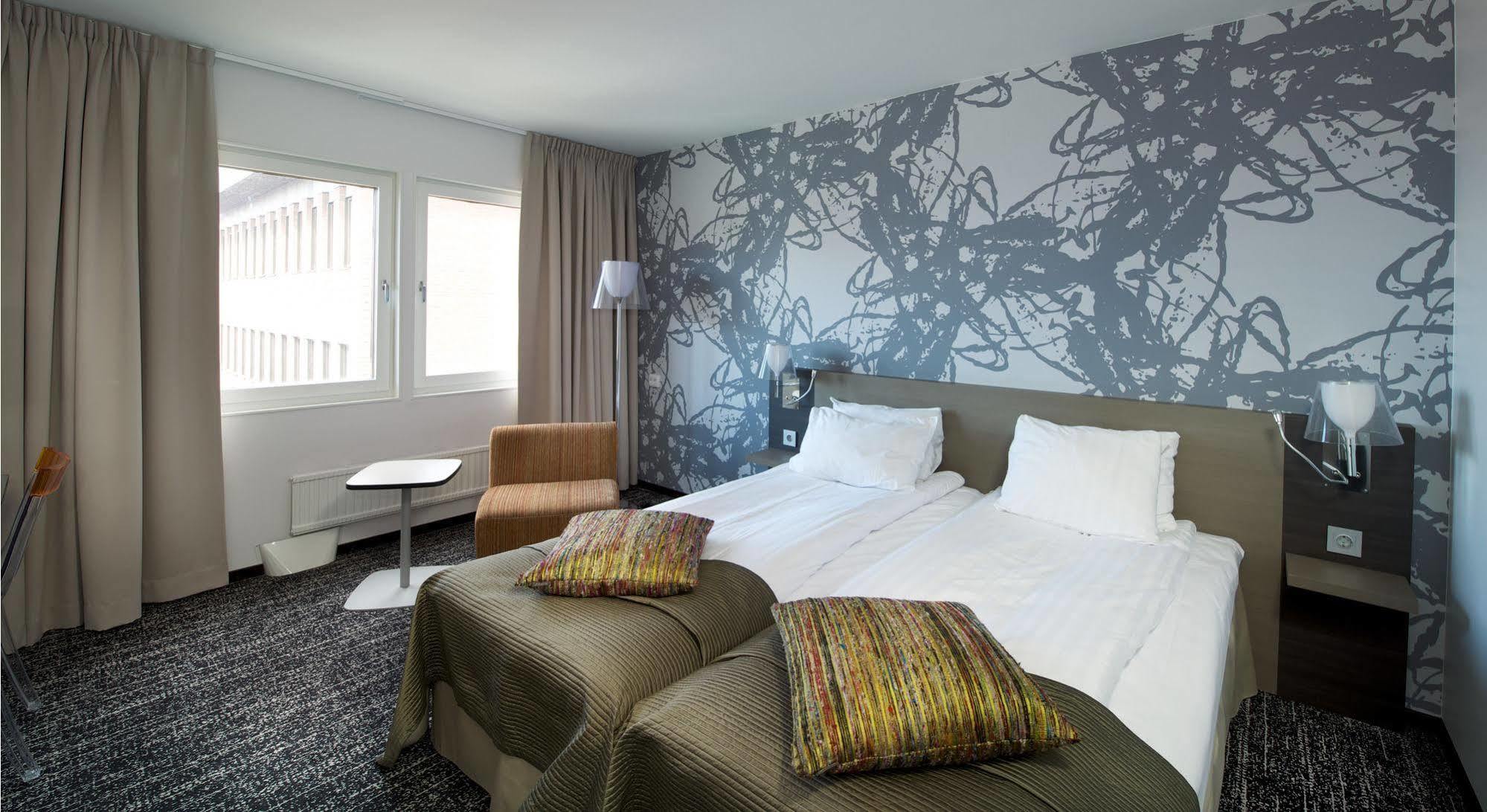 Quality Hotel Lulea Bagian luar foto
